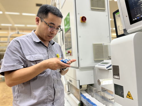 山东中烟青岛卷烟厂卷包车间 强化过程控制 保障产品质量